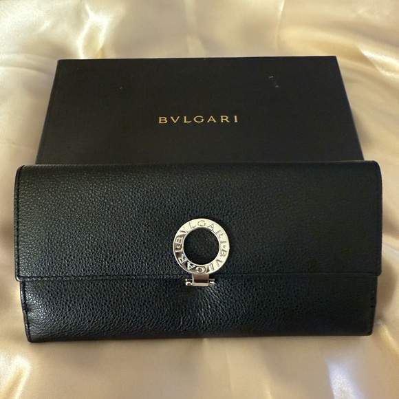Bvlgari Leather Logo Clip Double Hook Wallet Black authentic preloved. - Picture 1 of 13